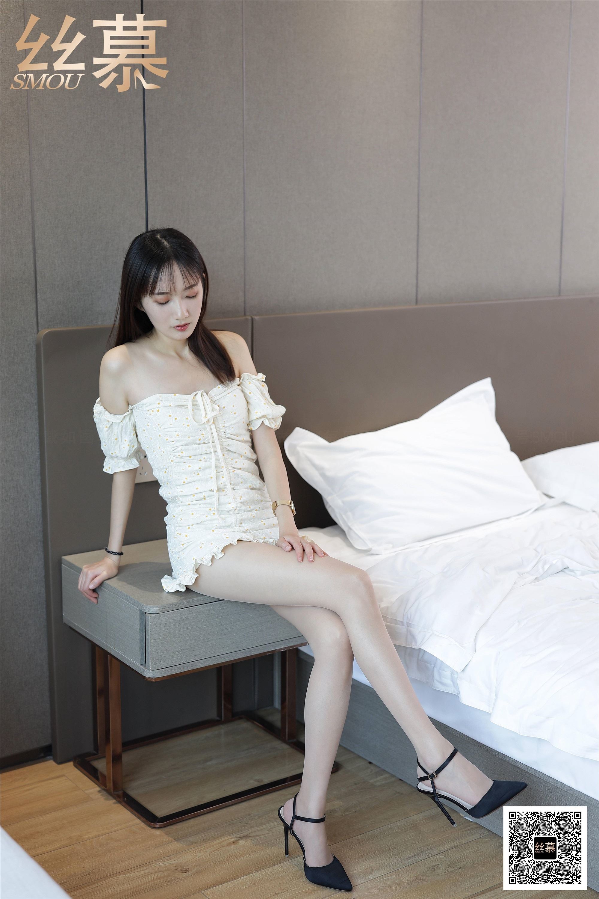 丝慕写真 SM412 天天一元 模特：艳艳《一字肩连衣裙》